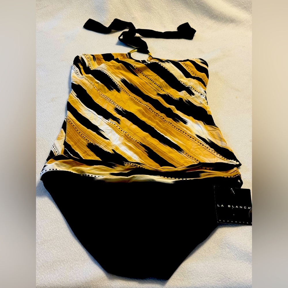 New La Blanca Women’s Black & Gold Tankini Set. Size 10